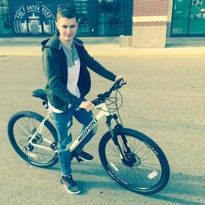 Meet your Posher, Maksym